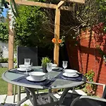Maison d'hôtes Superb Triple Near Airport - 2 Dublin