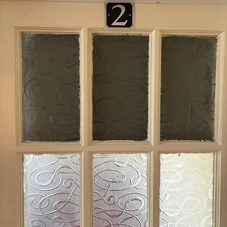 Superb Double Near Airport - 2 Guest house Dublin