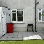 Superb Triple Near Airport - 2 Pensjonat Dublin