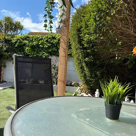 بيت ضيافة Superb Double Near Airport - 2 *