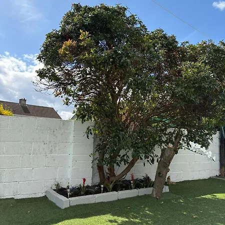 Superb Triple Near Airport - 2 Pensjonat Dublin